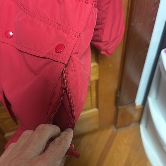 Lands End Winter Coat Red and Black - Picture 14 of 15